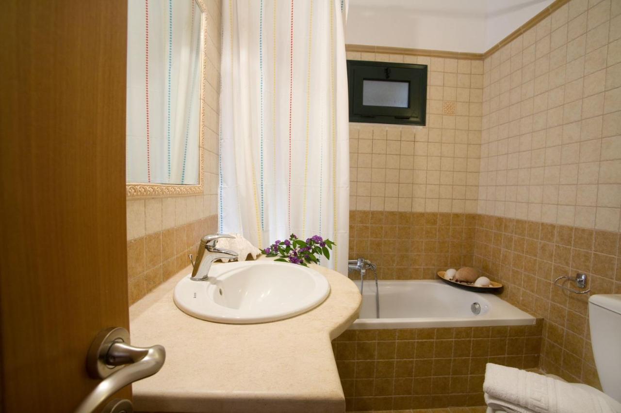 Villa Timoklia ซูกาเลดส์ ภายนอก รูปภาพ