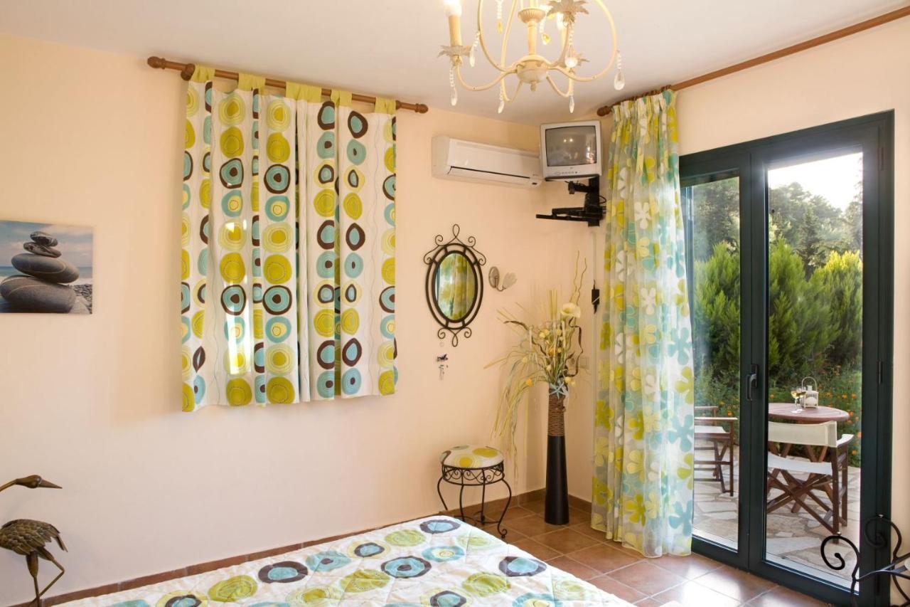Villa Timoklia ซูกาเลดส์ ภายนอก รูปภาพ