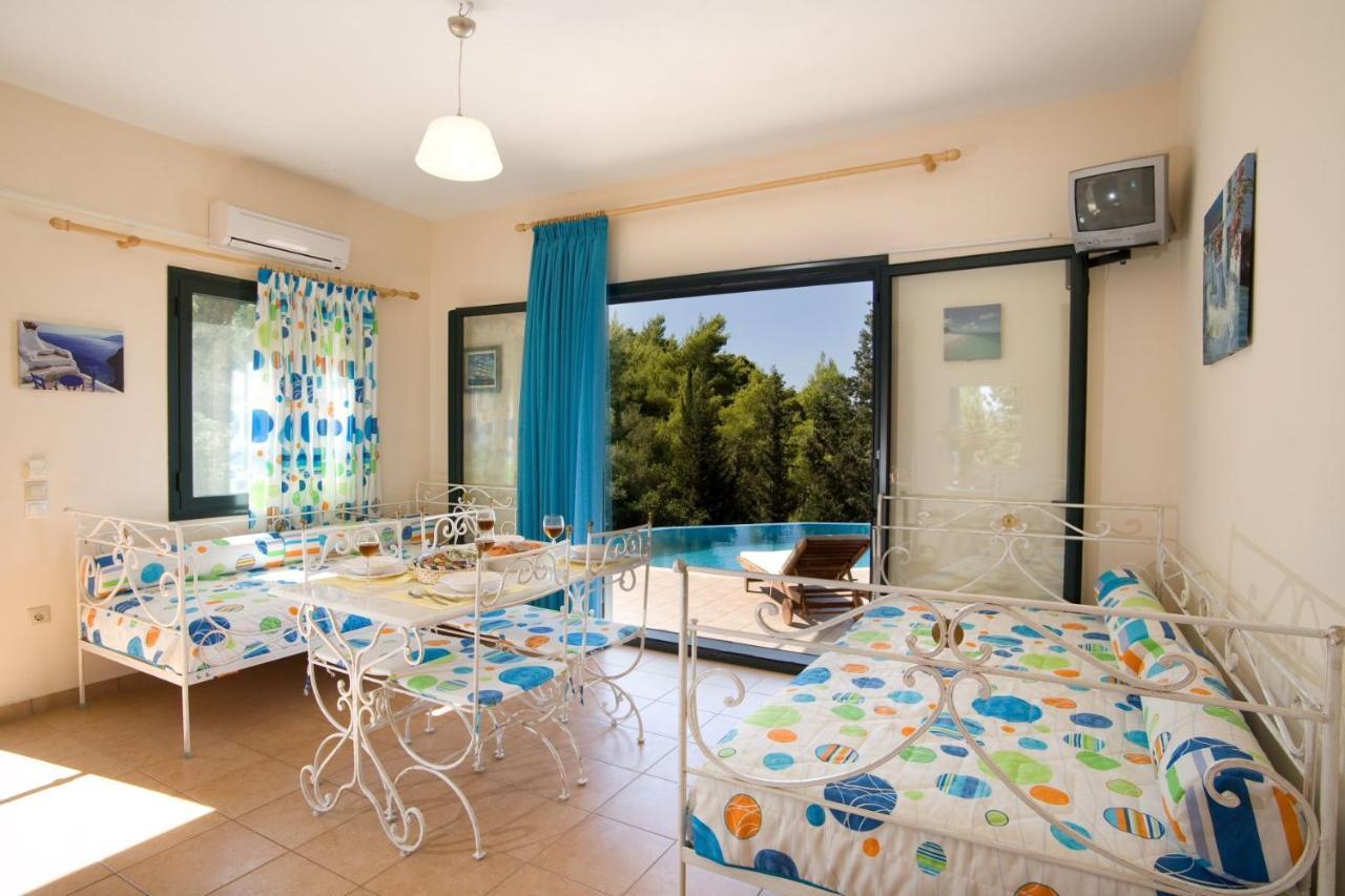 Villa Timoklia ซูกาเลดส์ ภายนอก รูปภาพ