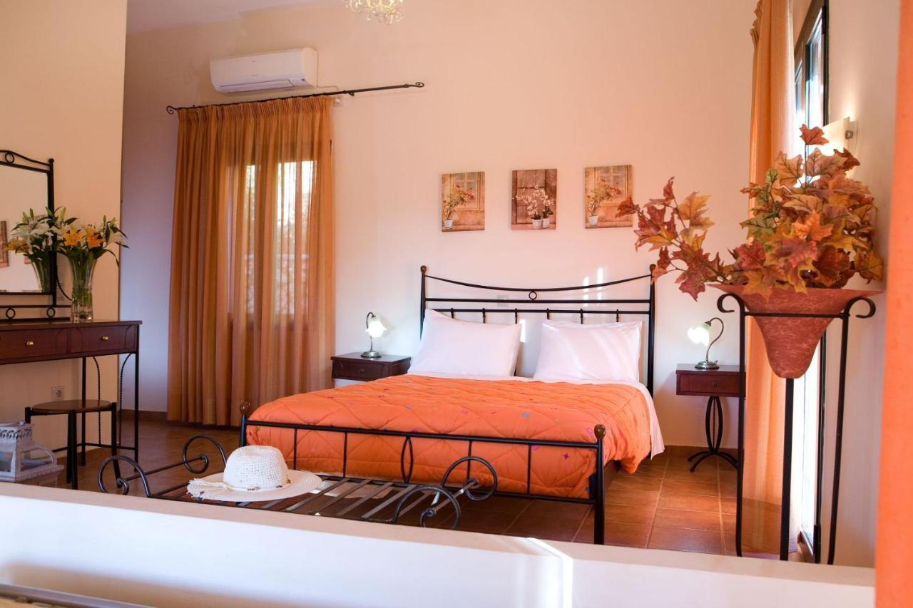 Villa Timoklia ซูกาเลดส์ ภายนอก รูปภาพ