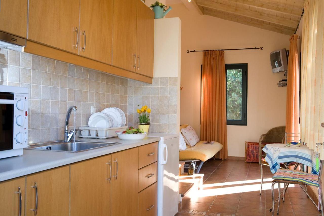 Villa Timoklia ซูกาเลดส์ ภายนอก รูปภาพ
